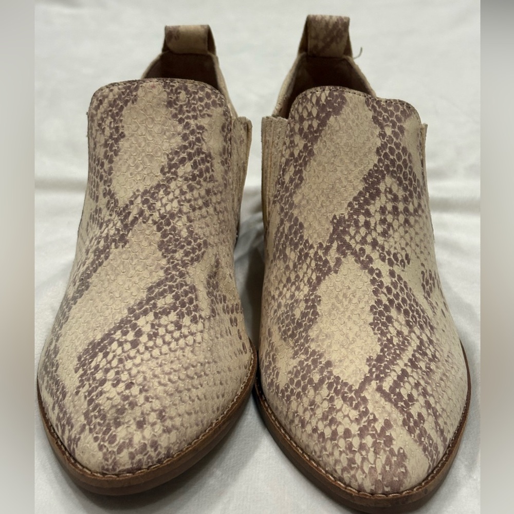 Lucky Brand LK-Lenci Snake Print Leather Booties Women’s 6.5M Beige Western Boot